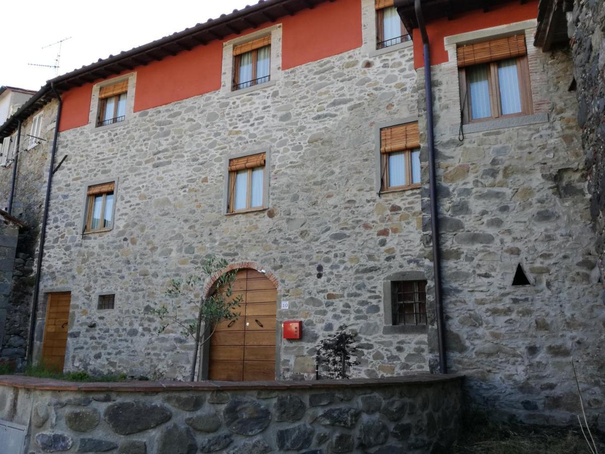 B & B Via Di Mezzo Coreglia Antelminelli Luaran gambar